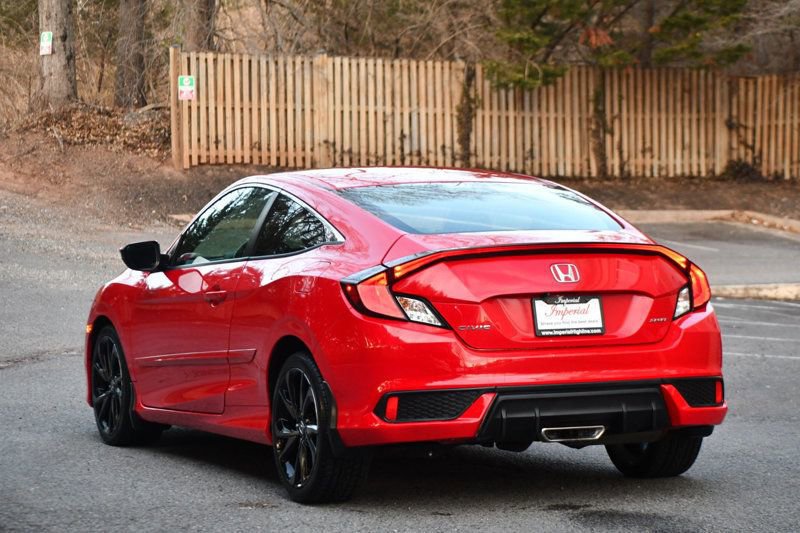 Used 2019 Honda Civic Sport image 4