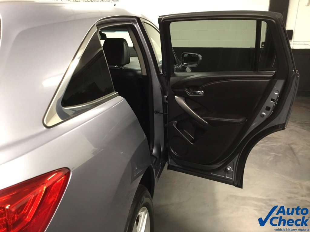 Used 2015 Acura RDX w/ Technology Package AWD/4WD image 30