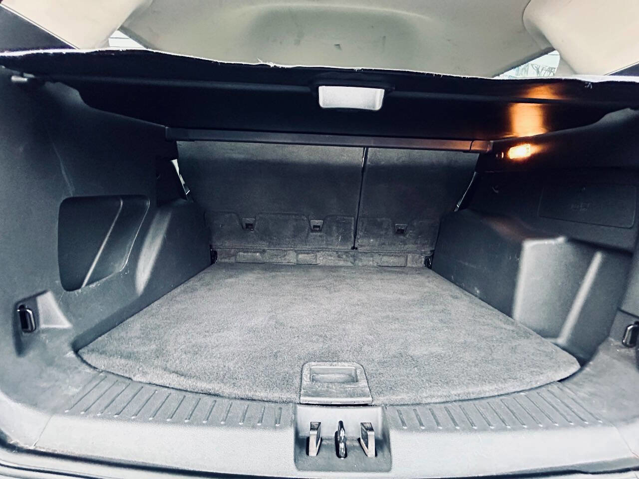 Used 2018 Ford Escape SE image 19