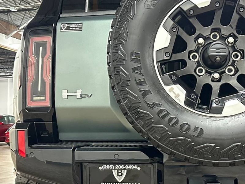 Used 2024 GMC Hummer EV 3X w/ Extreme Off-Road Package AWD/4WD image 16