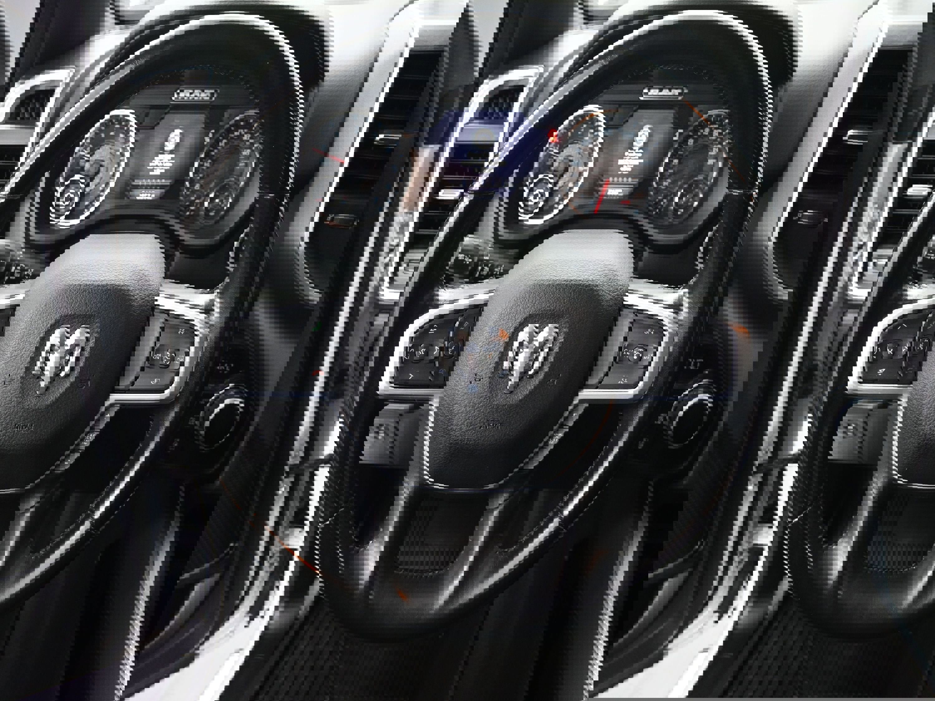 Used 2022 RAM 1500 Big Horn image 10