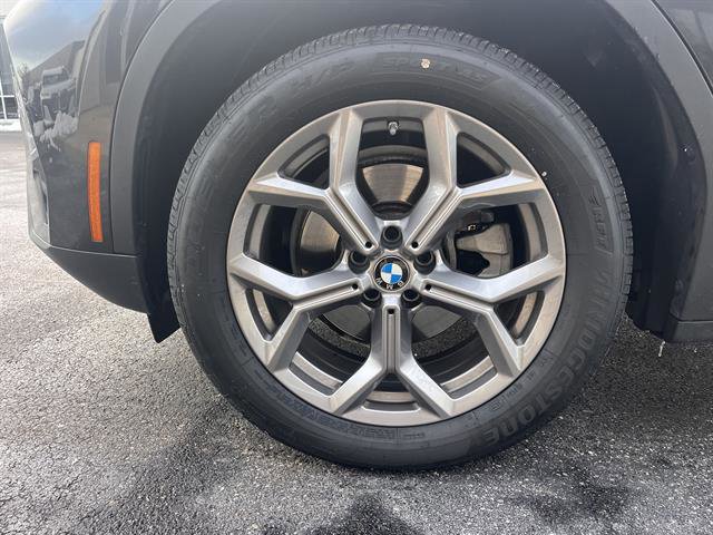 Certified 2023 BMW X3 xDrive30i w/ Premium Package image 9