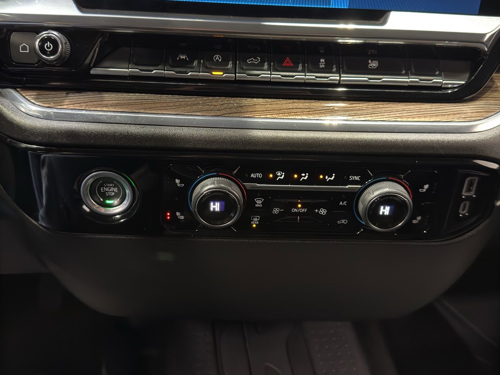 Used 2024 Chevrolet Silverado 1500 RST image 31