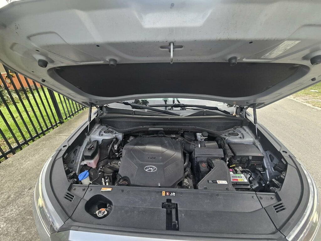 Used 2022 Hyundai Palisade SEL w/ 8P Bench Seat Package image 4