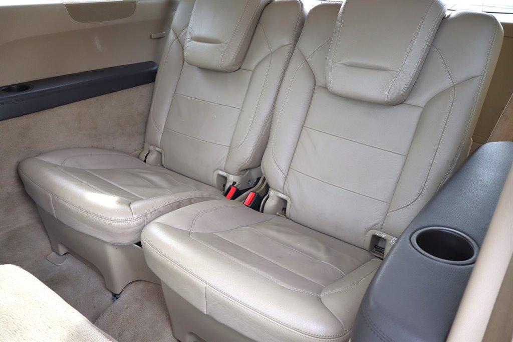 Used 2015 Mercedes-Benz GL 320 BlueTEC 4MATIC image 21