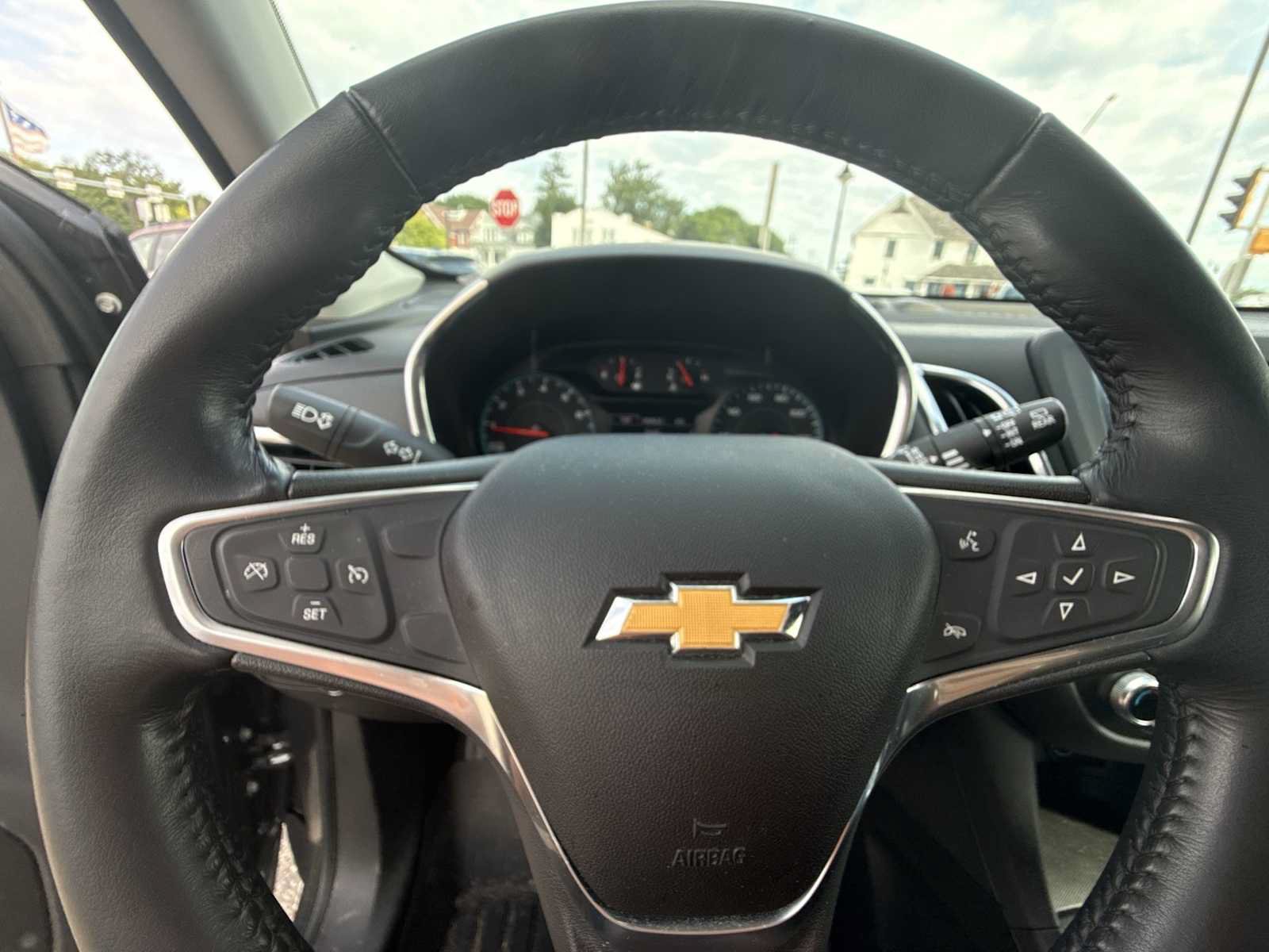 Certified 2018 Chevrolet Equinox LT AWD/4WD image 11