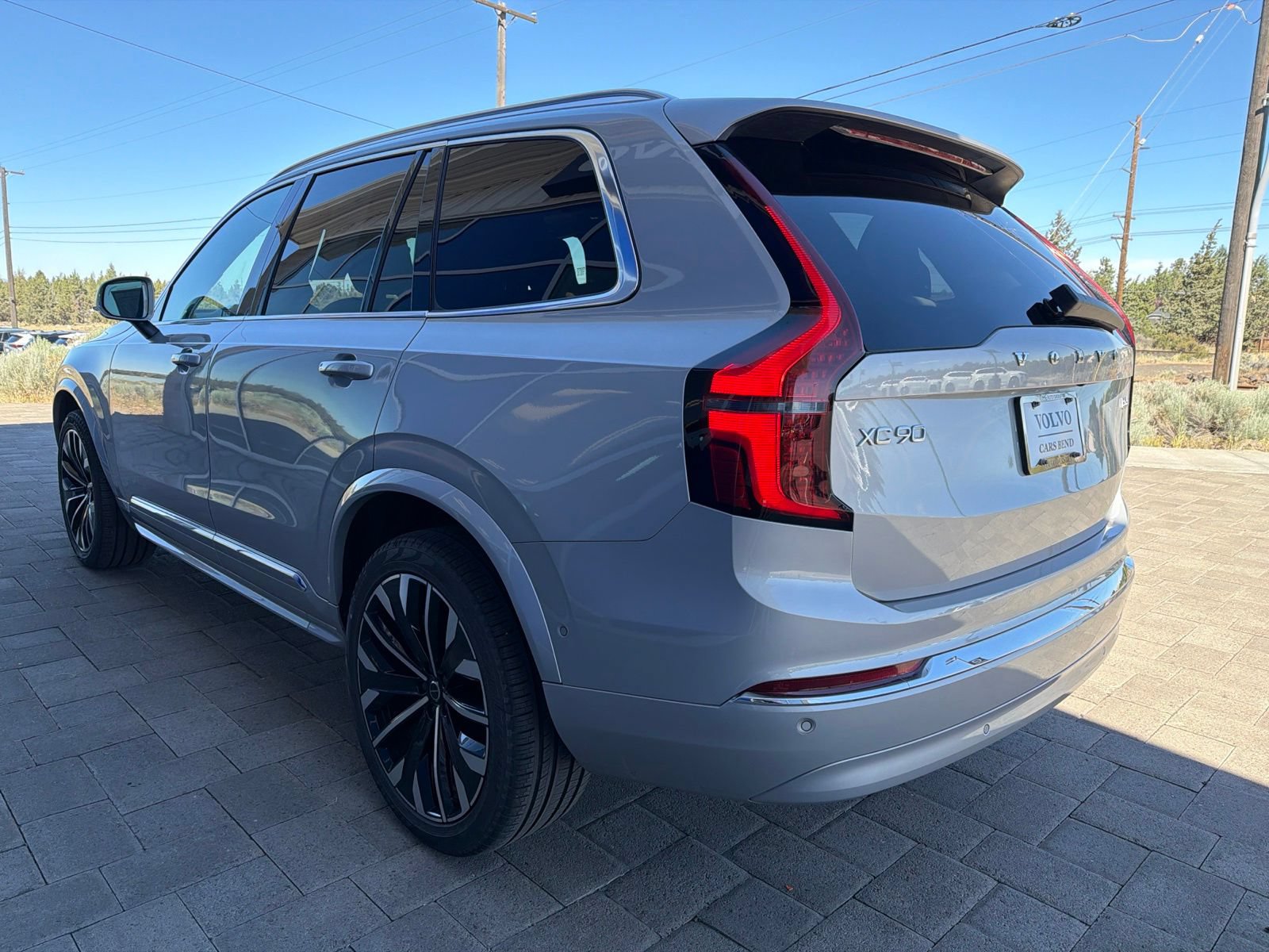 Used 2025 Volvo XC90 B6 Plus AWD/4WD image 5