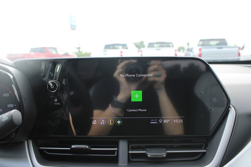 New 2026 Chevrolet Trax RS w/ Sunroof Package FWD image 41