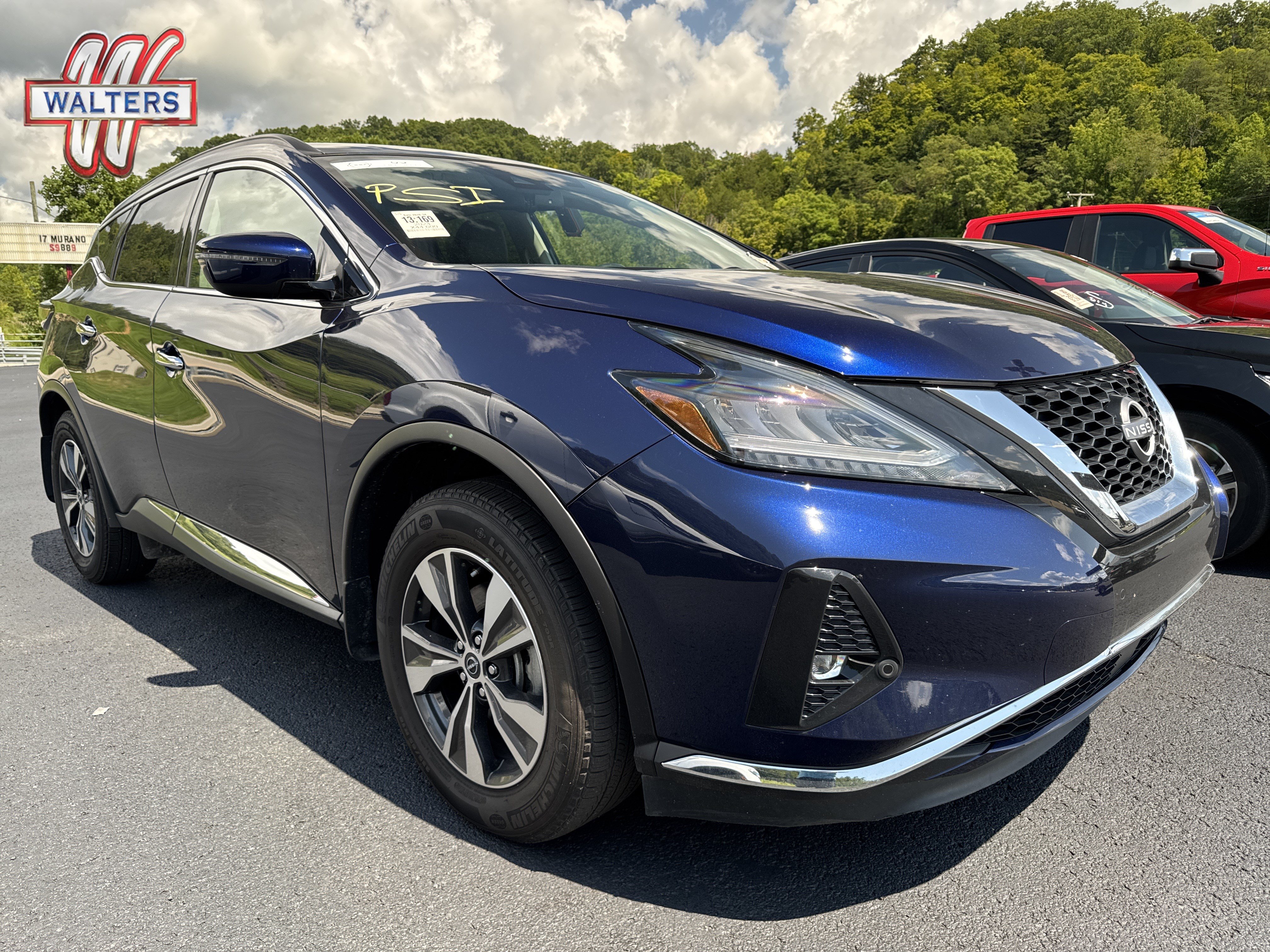 Used 2024 Nissan Murano SV