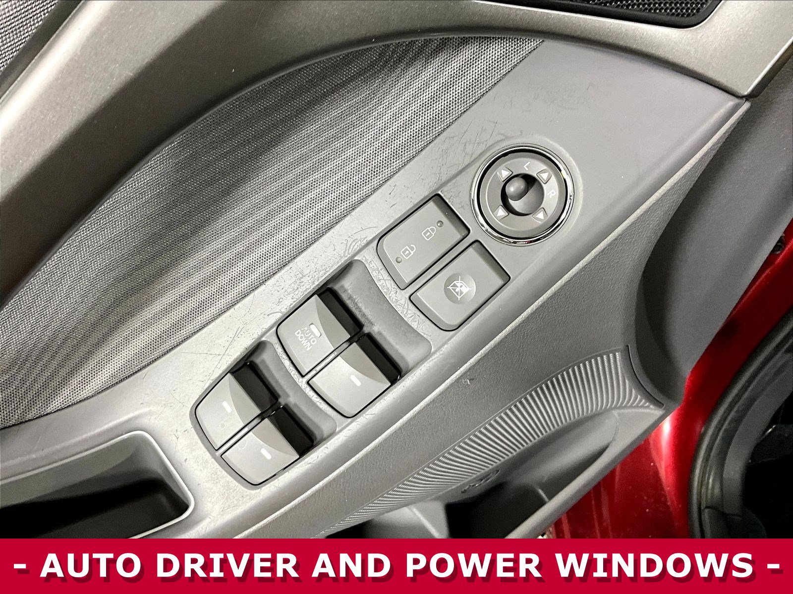 Used 2013 Hyundai Elantra GLS w/ Preferred Pkg FWD image 37