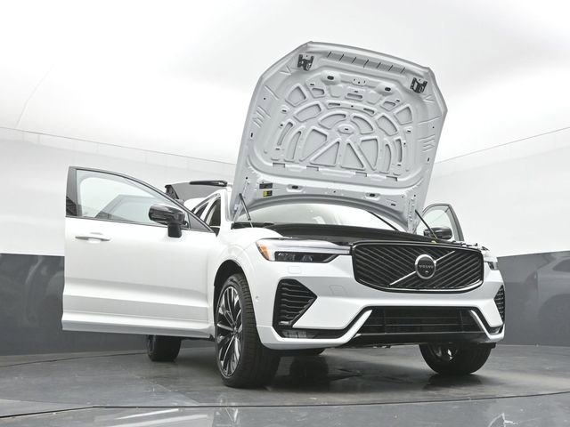 New 2026 Volvo XC60 B5 Ultra w/ Protection Package Premier image 54