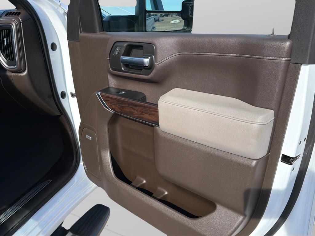 Used 2023 GMC Sierra 2500 SLT w/ Texas SLT Premium Package image 10