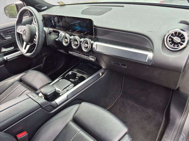 Used 2021 Mercedes-Benz GLB 250 image 21