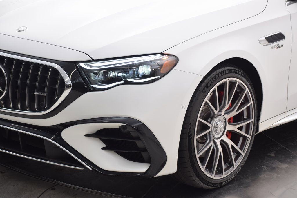 Used 2025 Mercedes-Benz E 53 AMG e 4MATIC Sedan image 10