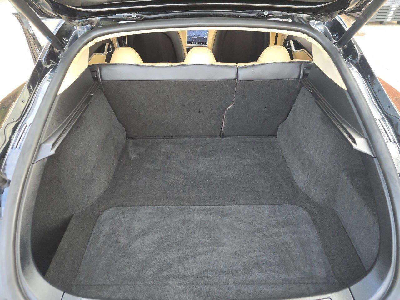 Used 2013 Tesla Model S Base 4dr Liftback (85 kWh) image 17