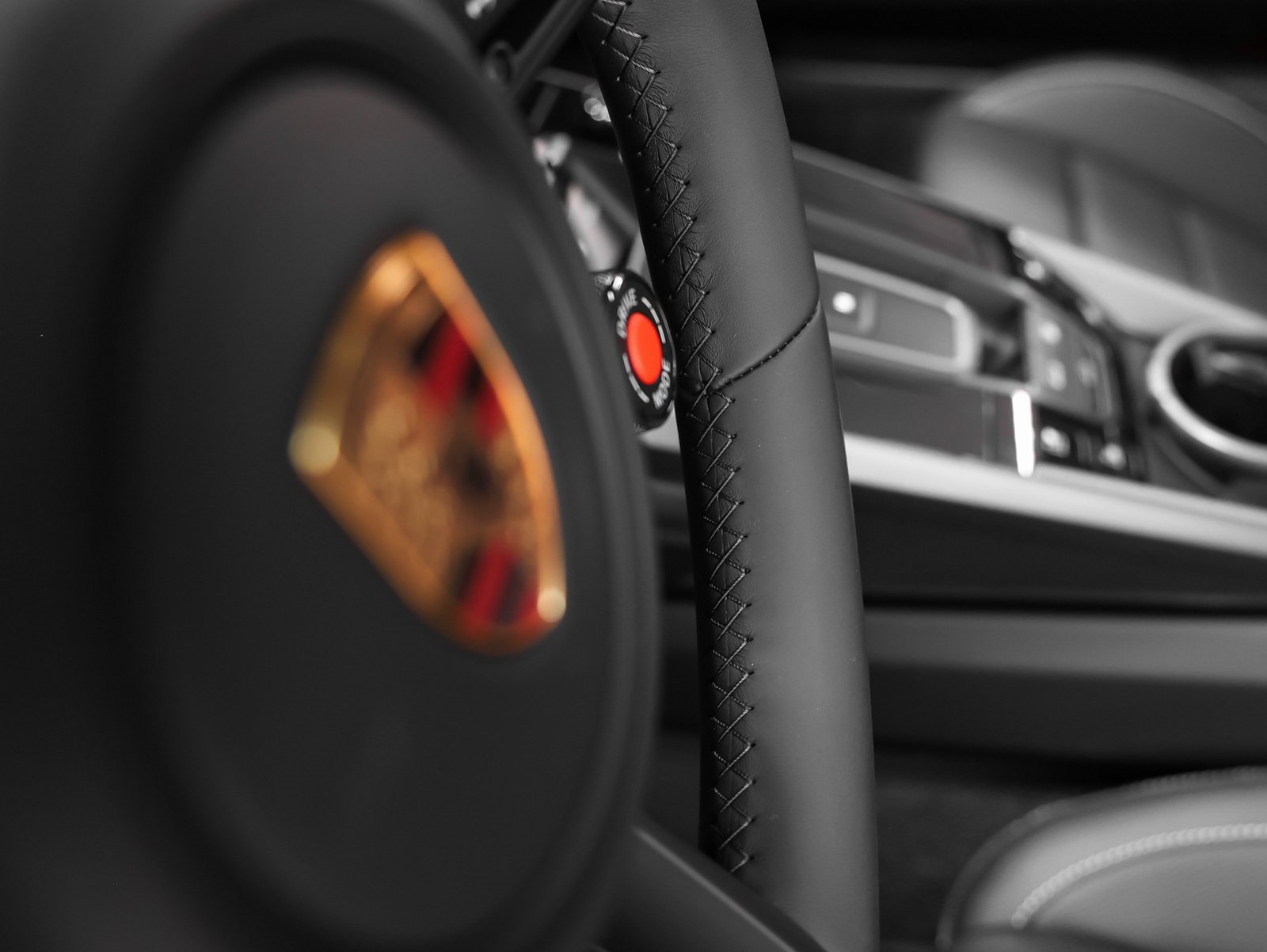 Used 2025 Porsche 911 Carrera image 43