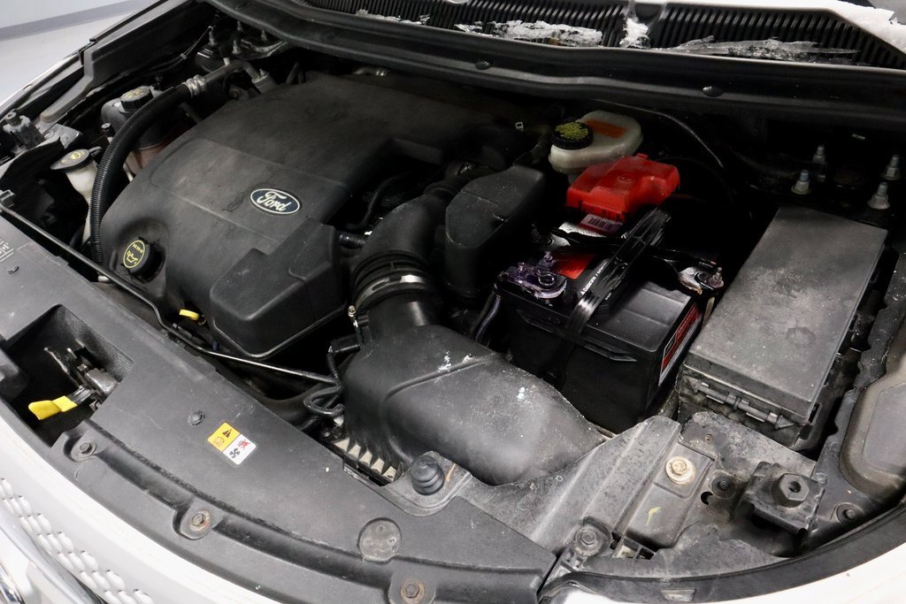 Used 2015 Ford Explorer XLT w/ Equipment Group 202A image 19