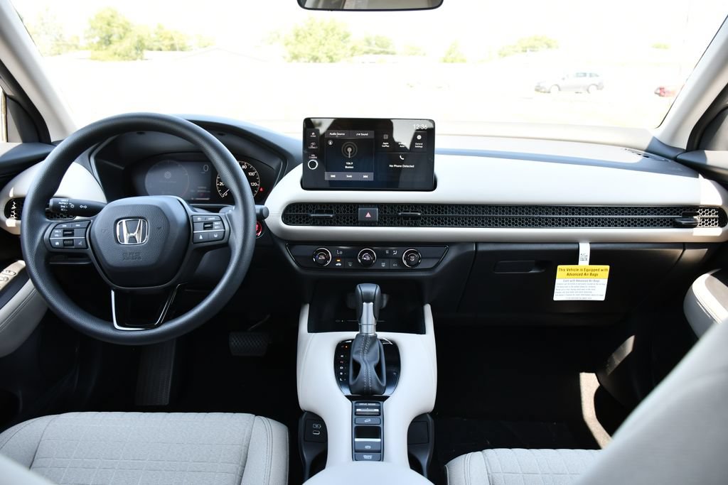 New 2027 Honda HR-V LX image 18