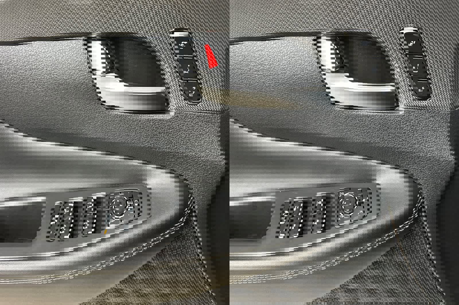 Used 2023 Hyundai Santa Fe Limited image 12