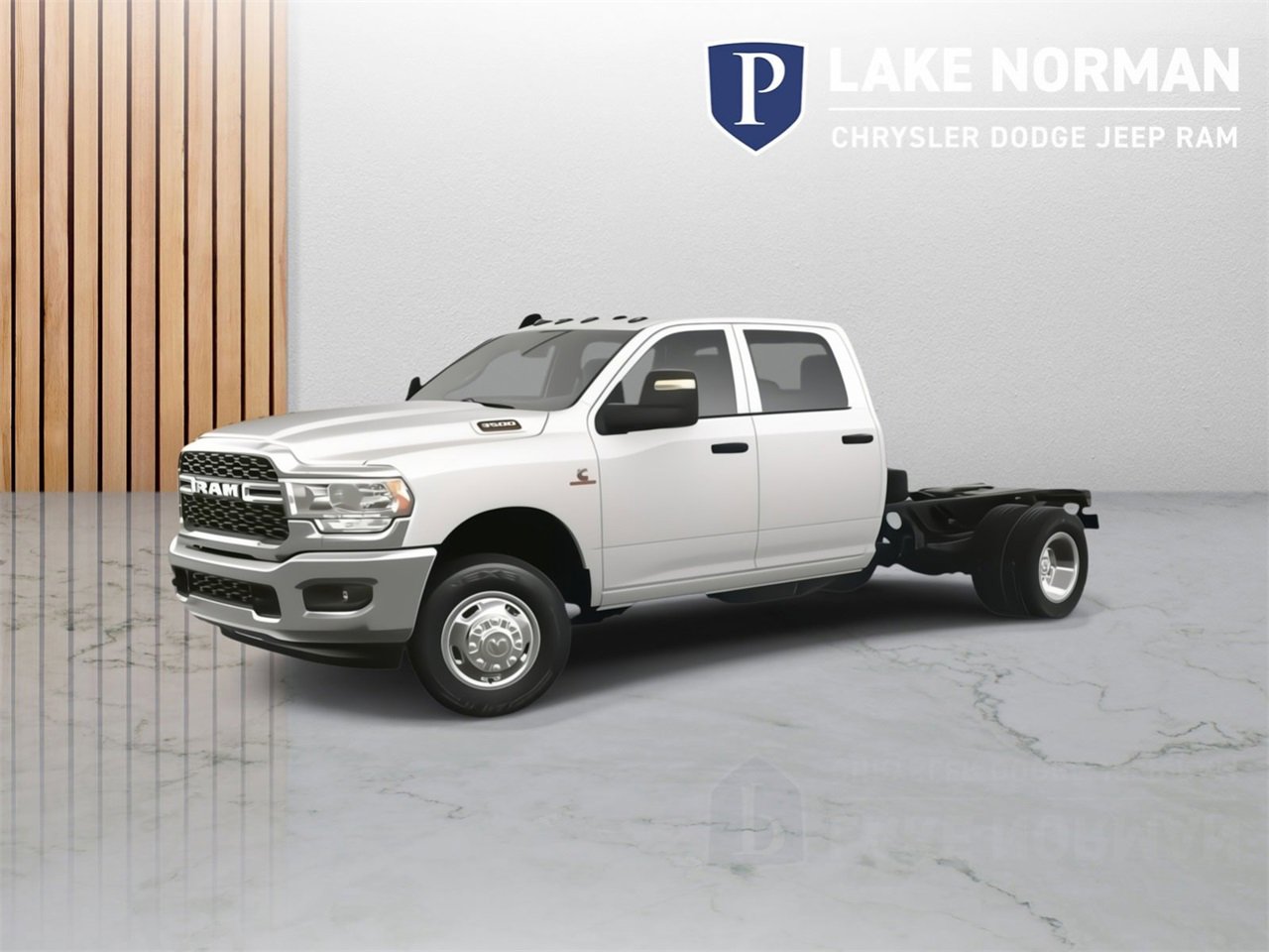 New 2024 RAM 3500 Tradesman w/ Chrome Appearance Group image 2