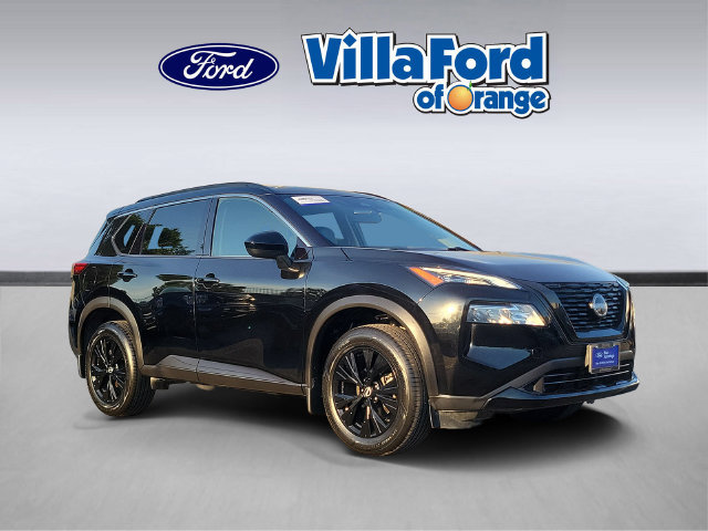 Used 2023 Nissan Rogue SV w/ SV Premium B Package FWD image 1