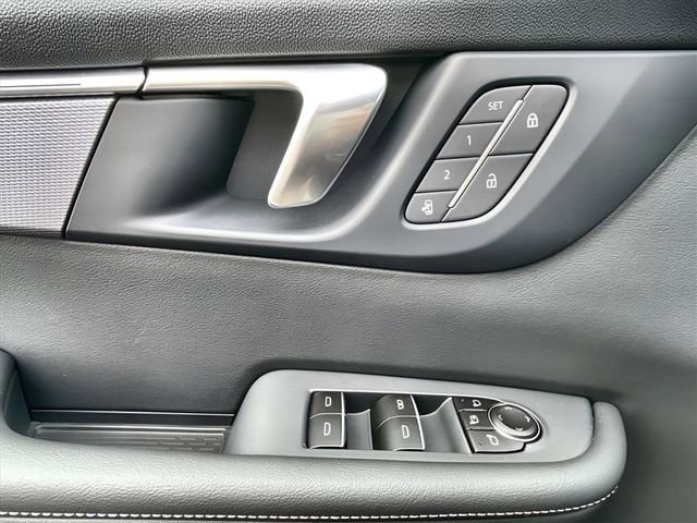 New 2026 Buick Enclave Sport Touring w/ Power Package image 23