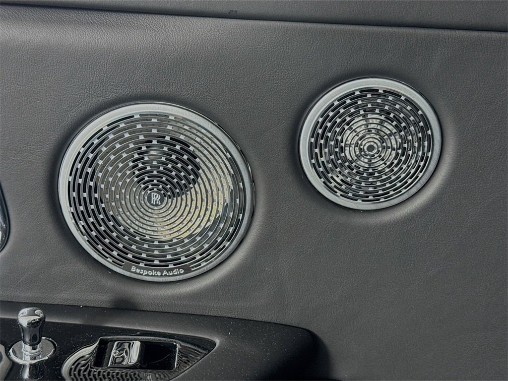 Used 2024 Rolls-Royce Cullinan image 19