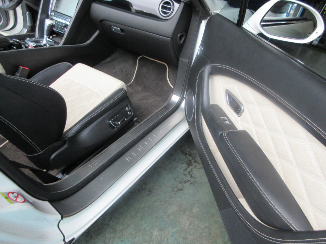 Used 2013 Bentley Continental GT AWD/4WD image 20