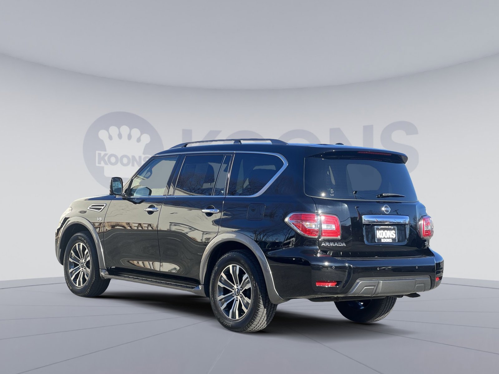 Used 2020 Nissan Armada SL w/ Premium Package image 4