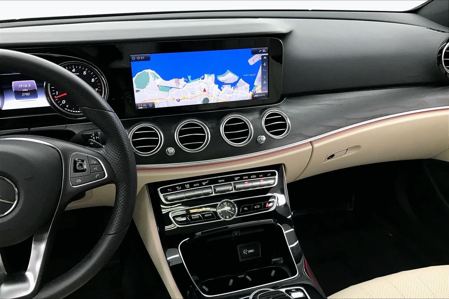 Certified 2017 Mercedes-Benz E 300 image 6