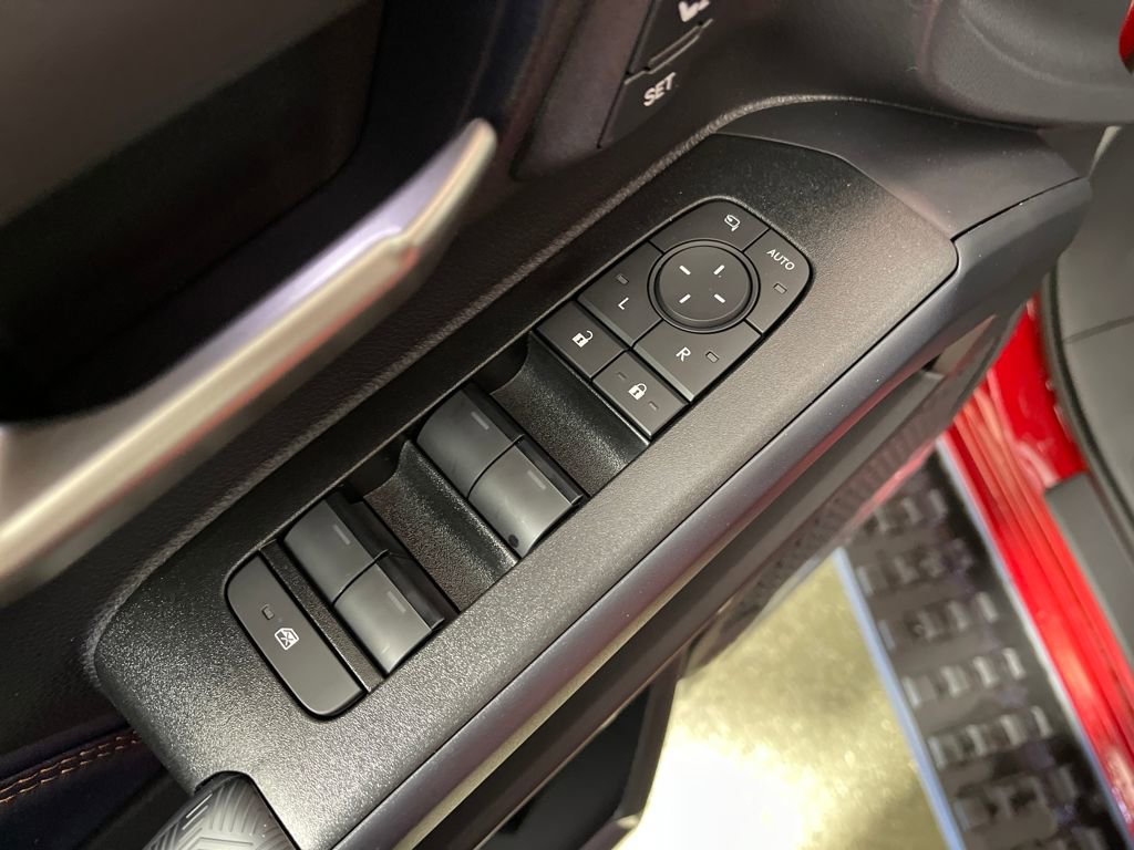 New 2026 Toyota 4Runner Platinum image 16