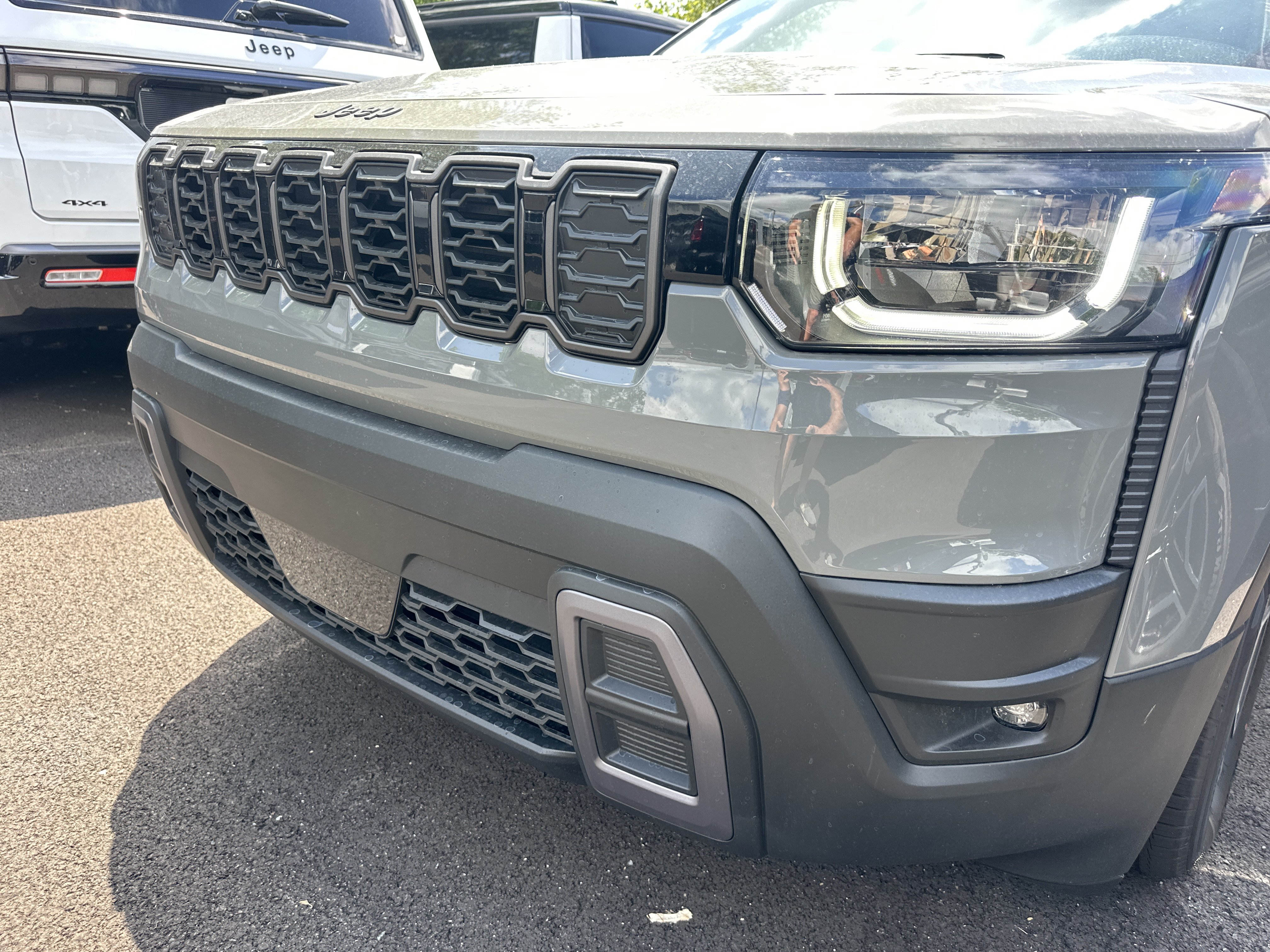New 2026 Jeep Cherokee Limited AWD/4WD image 21