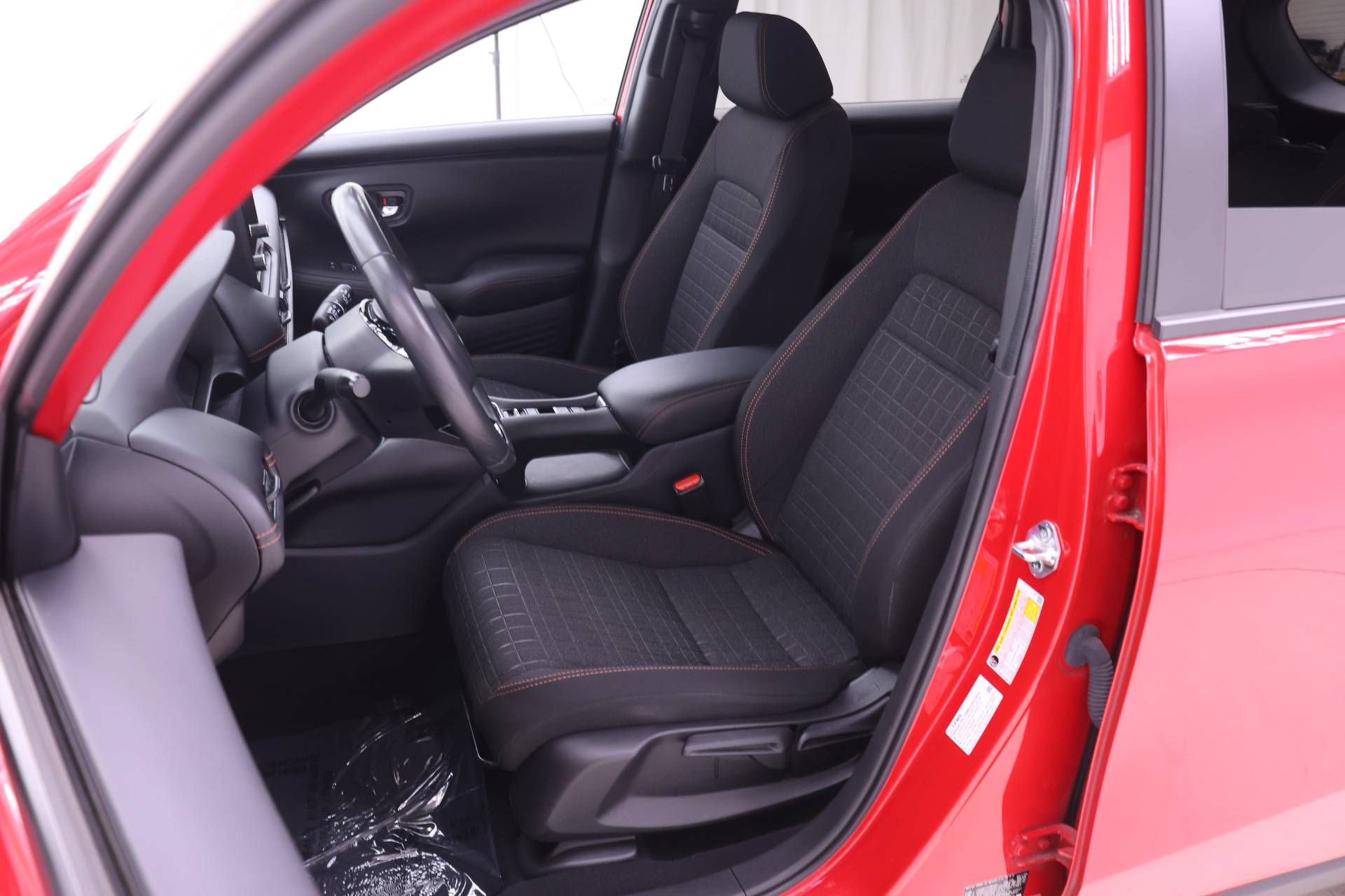 Used 2024 Honda HR-V Sport image 4