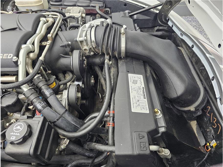 Used 2013 Chevrolet Corvette Grand Sport w/ 4LT Preferred Equipment Group image 19