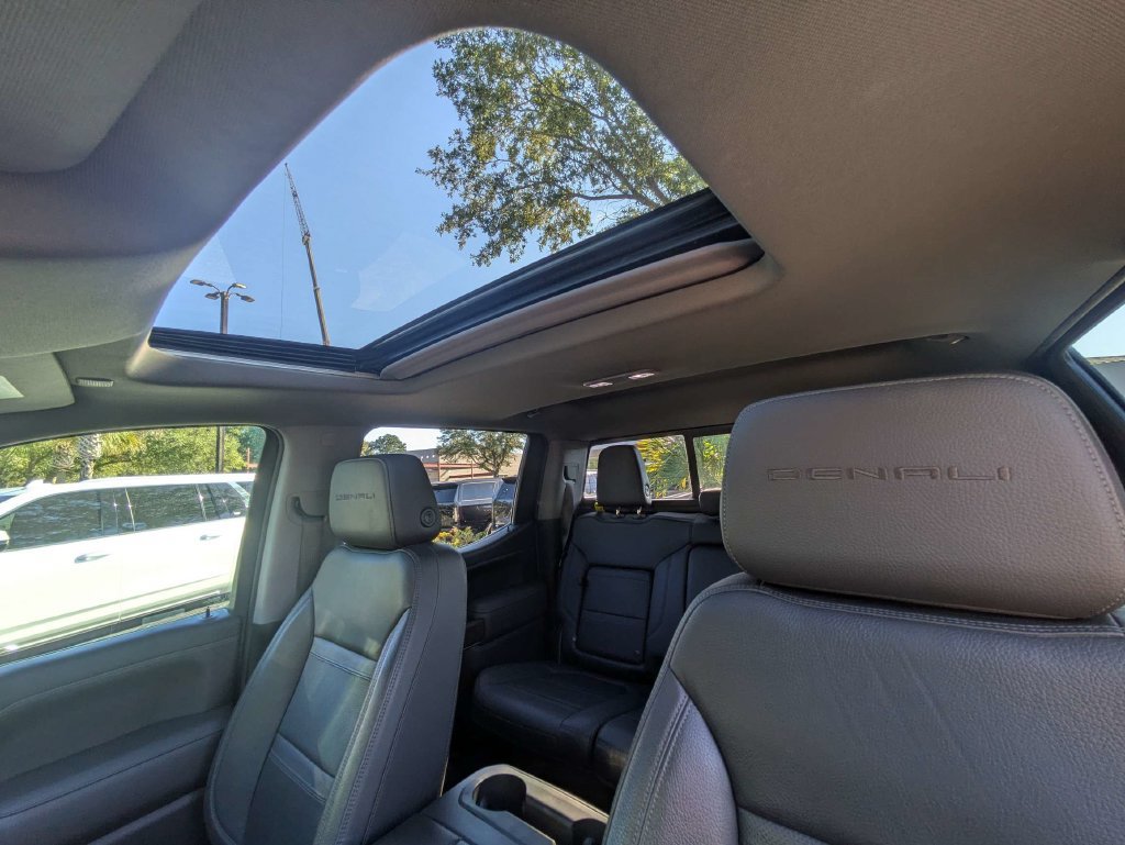 Used 2022 GMC Sierra 1500 Denali w/ Denali Premium Package AWD/4WD image 20