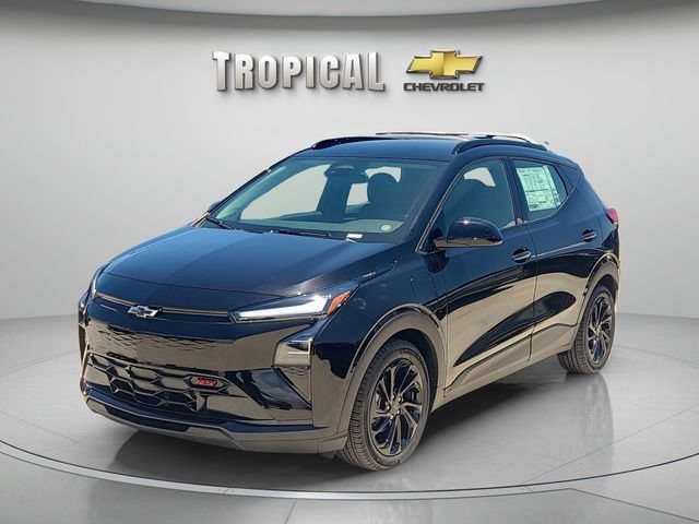 Used 2027 Chevrolet Bolt RS FWD image 1
