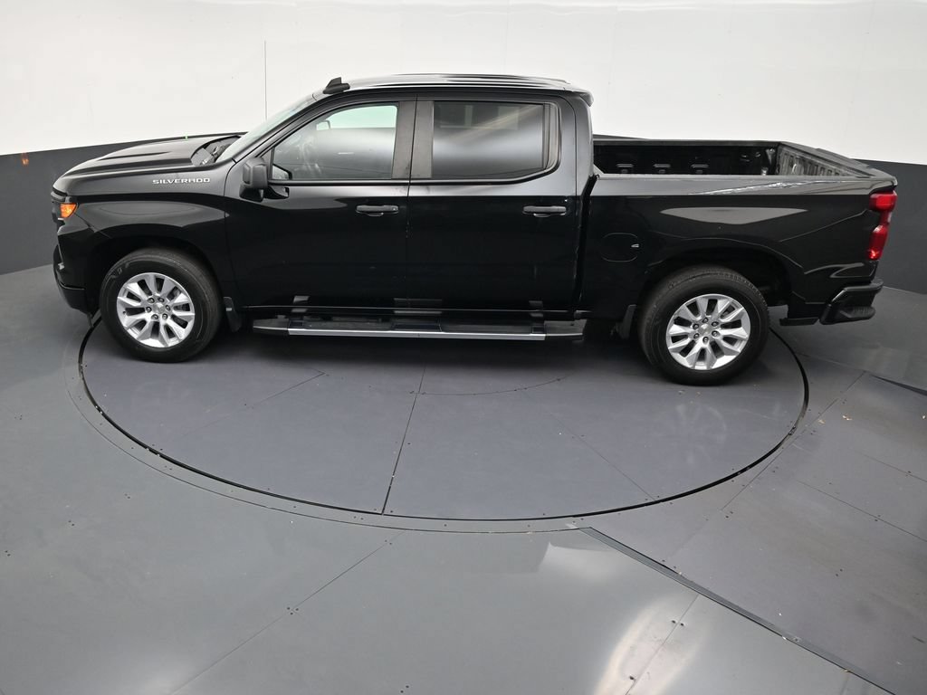 Used 2024 Chevrolet Silverado 1500 Custom RWD image 13