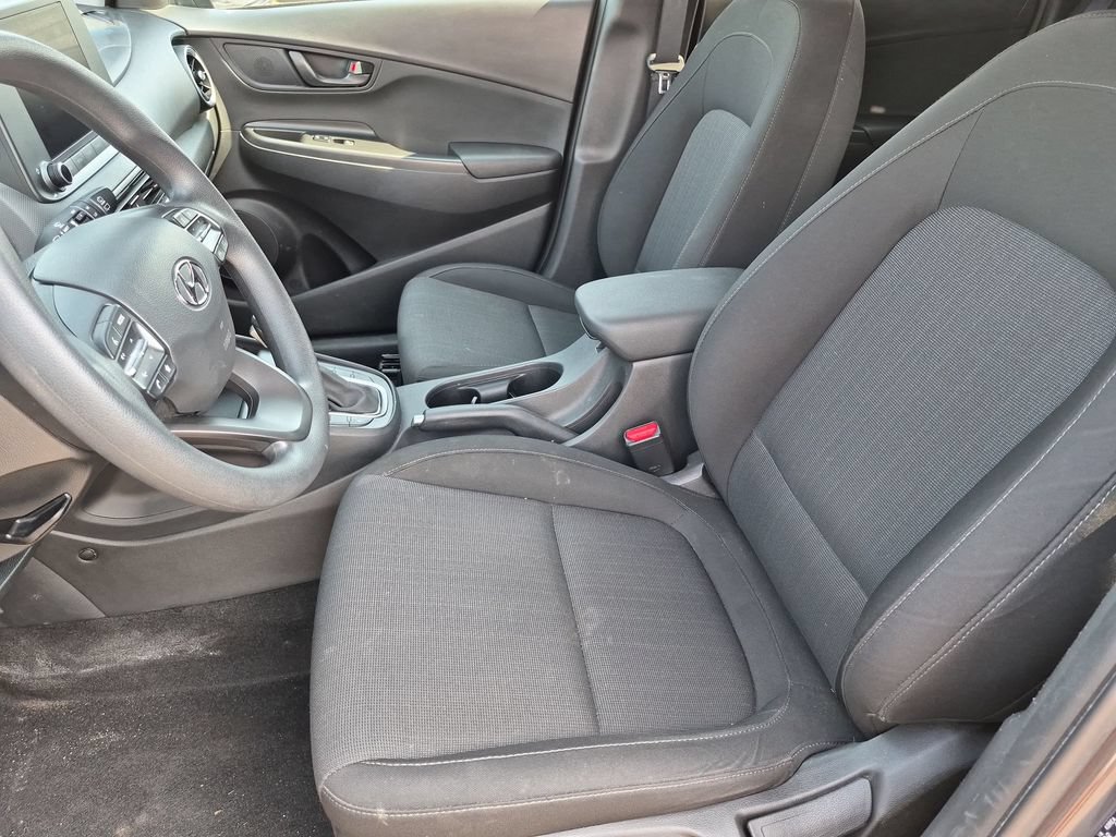Certified 2022 Hyundai Kona SEL AWD/4WD image 12