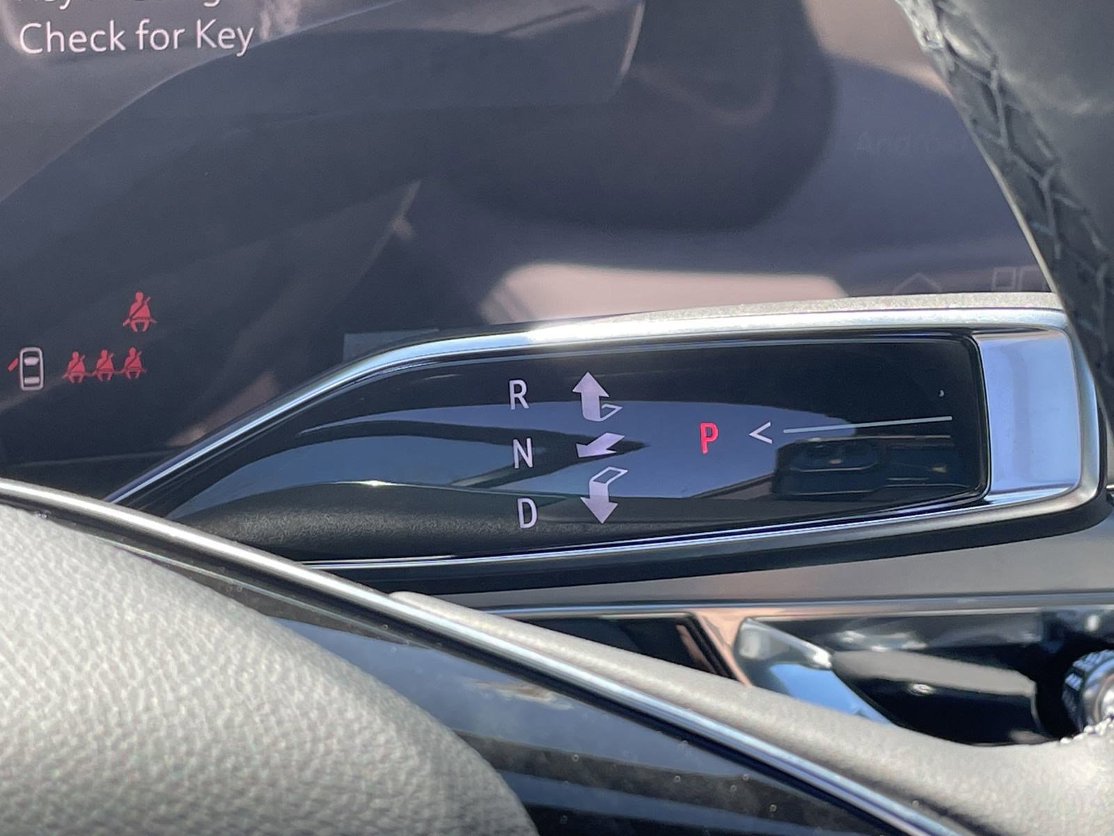 New 2025 Cadillac Lyriq Luxury image 27