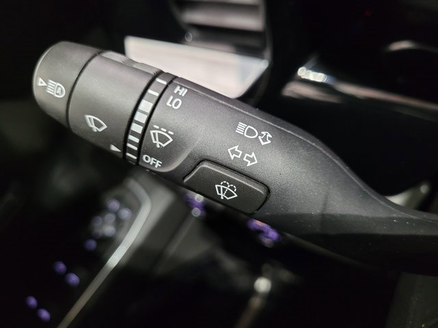 Used 2023 Chevrolet Silverado 1500 LT w/ Protection Package image 40