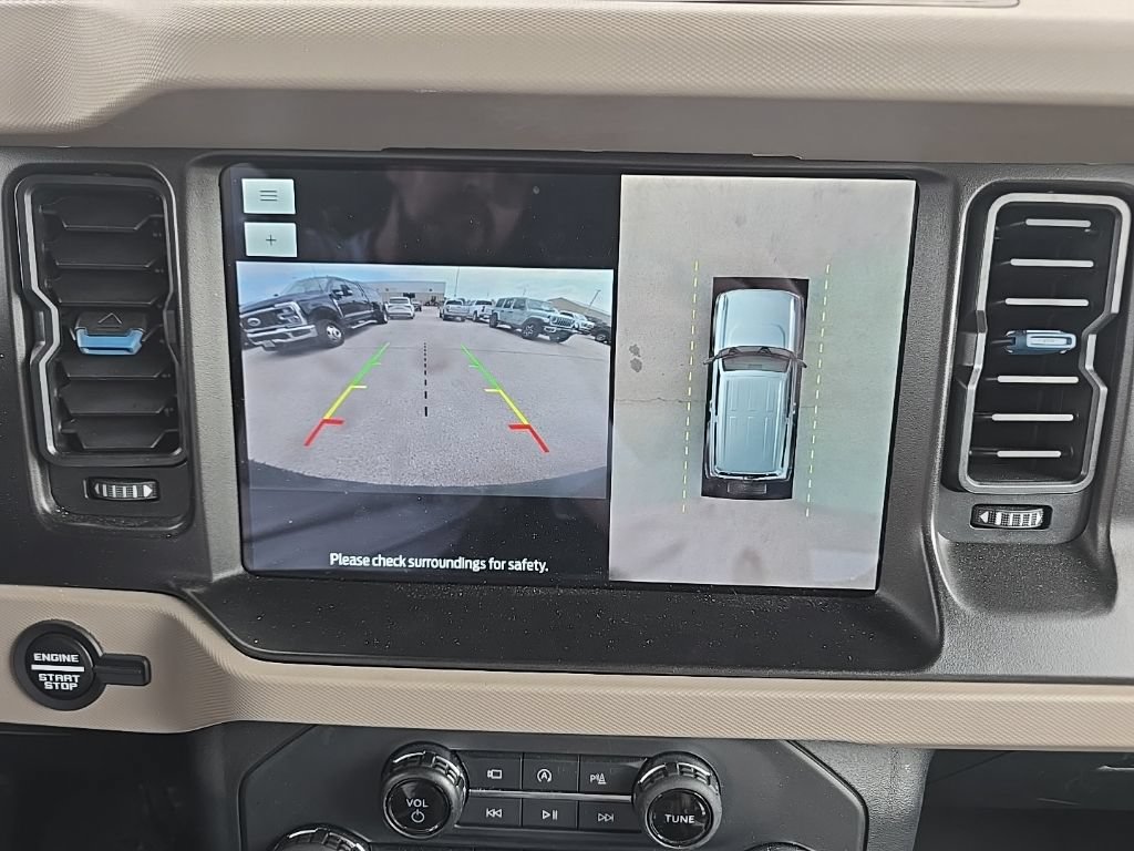 Used 2023 Ford Bronco Wildtrak AWD/4WD image 25