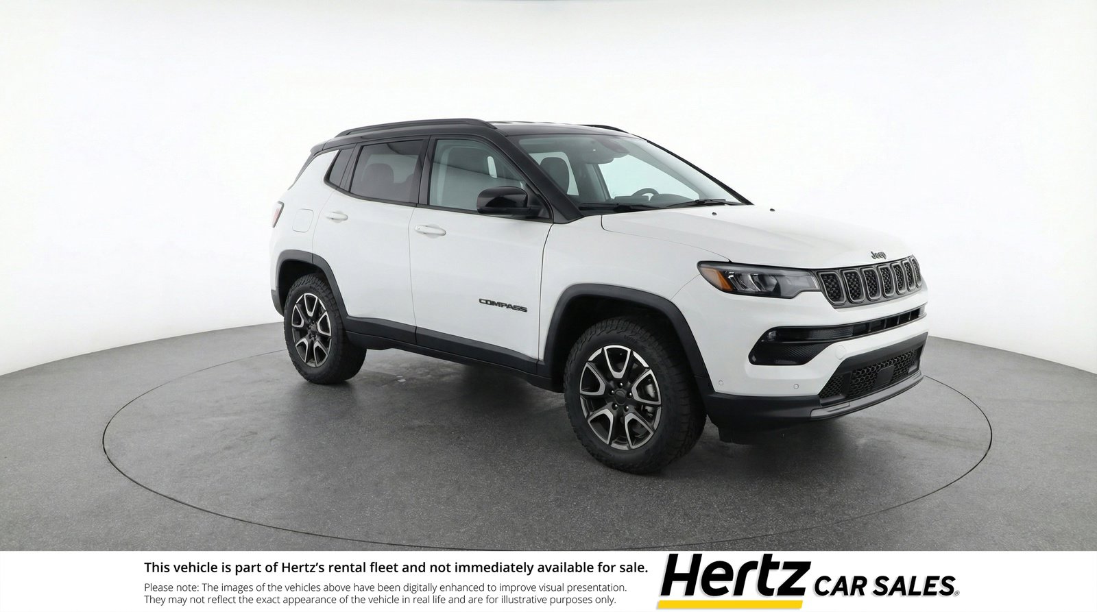 Used 2025 Jeep Compass Trailhawk image 1