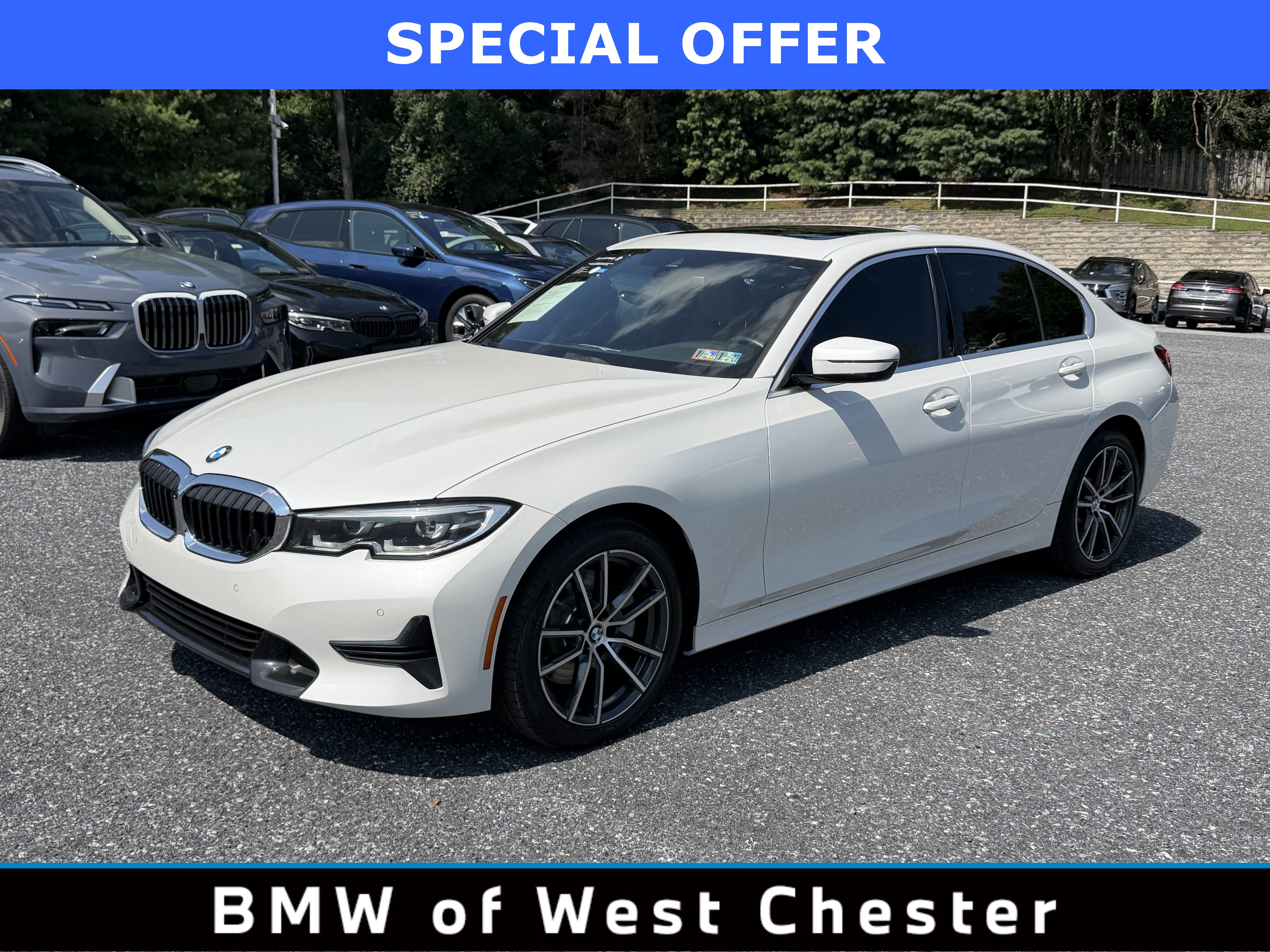 Used 2022 BMW 330i xDrive Sedan w/ Premium Package 2 AWD/4WD image 1