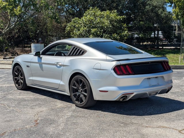 Used 2017 Ford Mustang GT w/ Black Accent Package RWD image 7