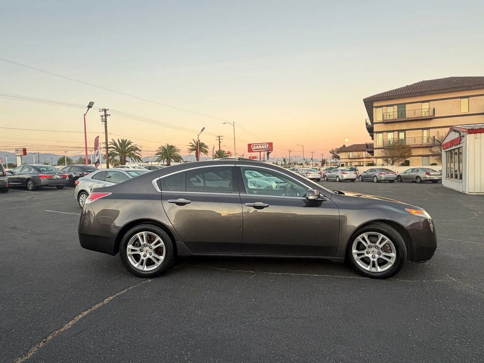 Used 2011 Acura TL w/ Technology Package image 8