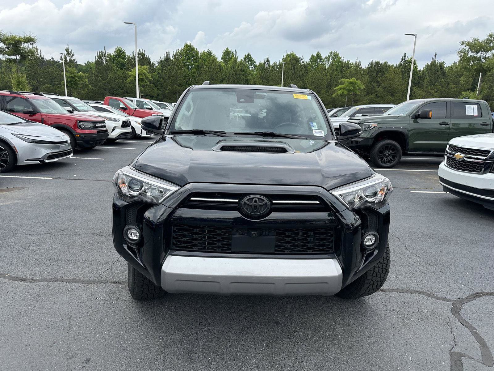 Used 2023 Toyota 4Runner TRD Off-Road Premium w/ Off Road Premium Plus Package AWD/4WD image 3