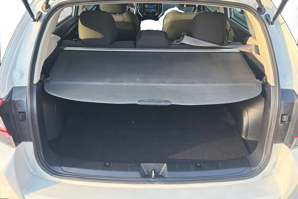 Used 2017 Subaru Impreza 2.0i AWD/4WD image 11