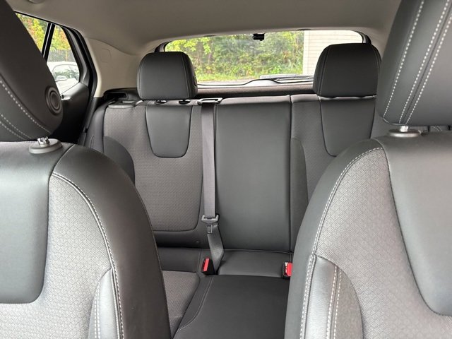 Used 2022 Buick Encore GX Preferred image 17