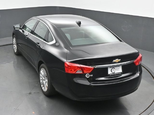 Used 2017 Chevrolet Impala LS FWD image 38