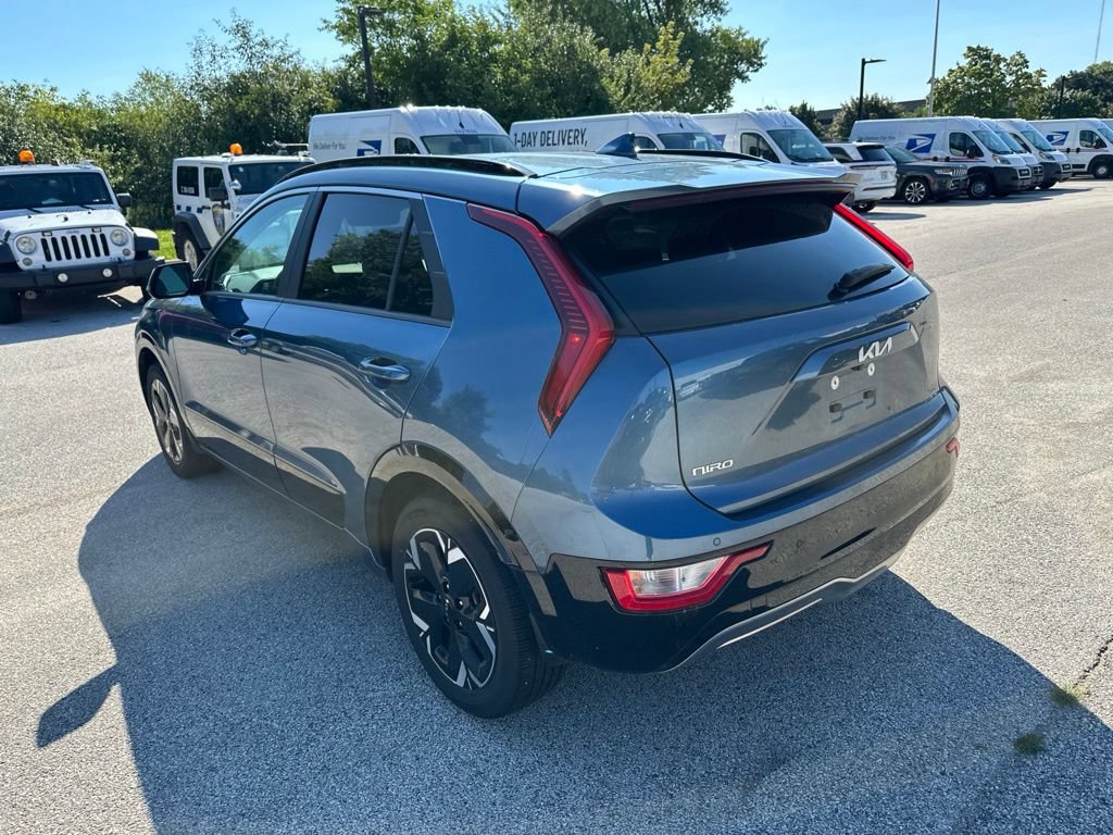 Used 2024 Kia Niro Wind w/ Wind Preserve Package FWD image 9